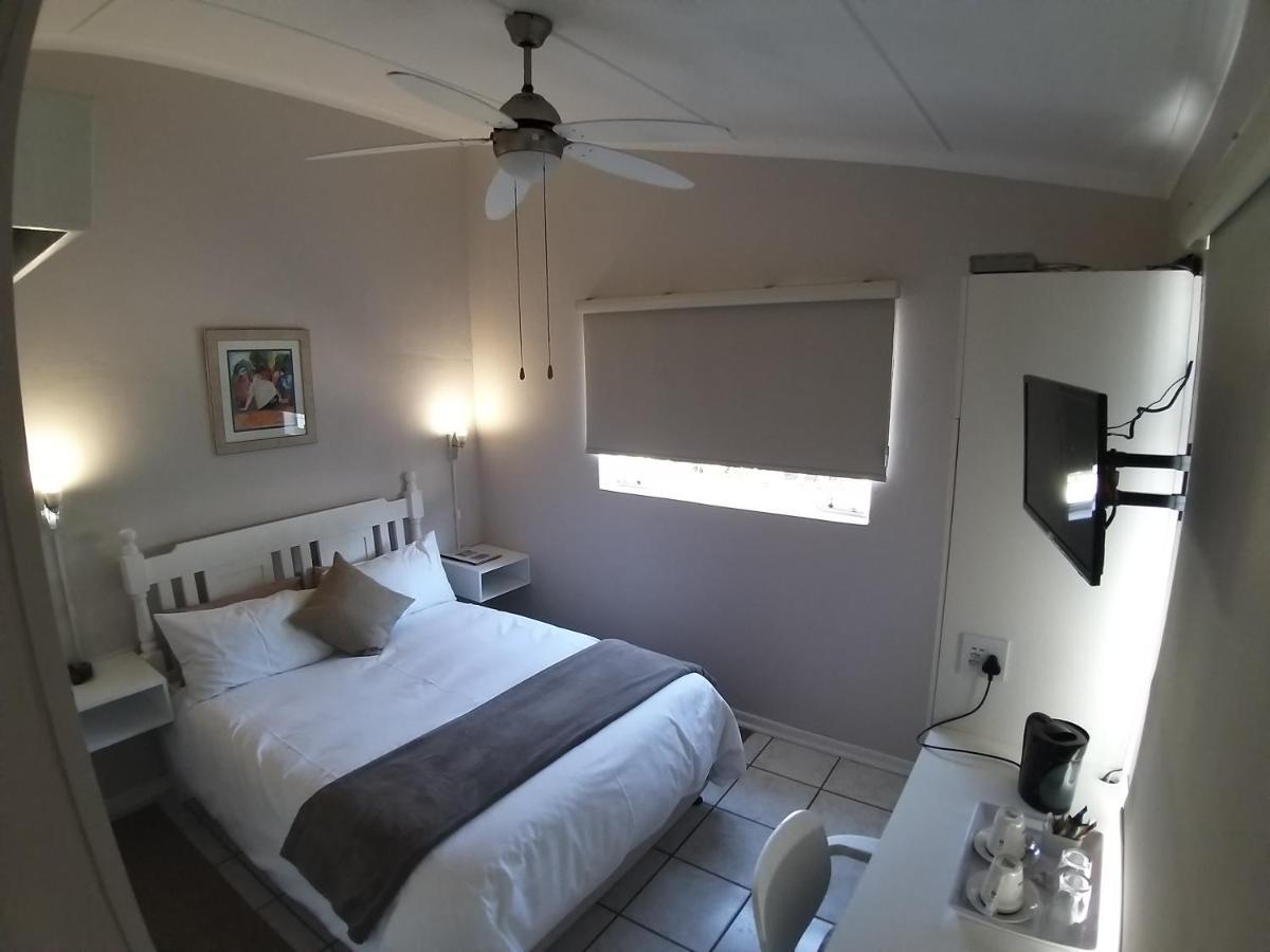Chez Nous Bed And Breakfast & Self Catering Dundee Esterno foto